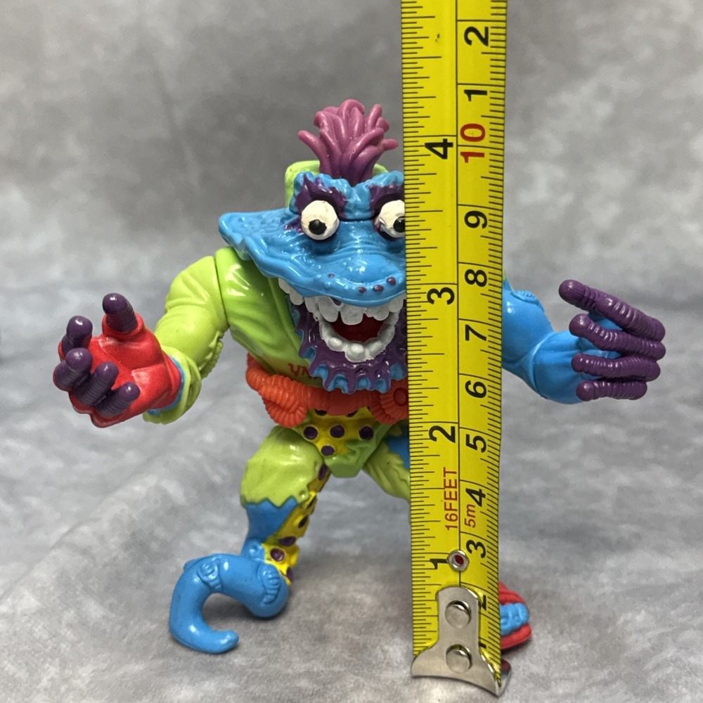 Wyrm Teenage Mutant Ninja Turtles TMNT 1991 Playmates VTG Action Figure & Belt - Picture 11 of 11